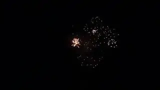 Салют, фейерверк Бомбардировщик FP-B109 16 залпов х 0,8 калибр
