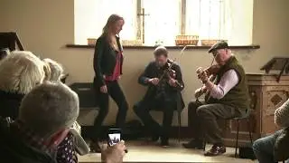 Caitlín Nic Gabhann, Ciarán Ó Maonaigh agus Danny Meehan ag Éigse Dhiarmuid Uí Shúilleabháin