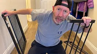 Sycyh Baby Toddler Pet Gate Unboxing - What's Included