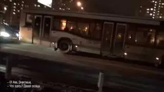 полный беспредел,езда по тротуарам