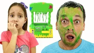 Sofia makes a Giant Slime | Fun games with Dad