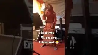 Suara emak-emak ini hebohkan para tamu undangan (woow)😱#shorts #shortsfeed