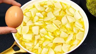Only 3 ingredients! Just add eggs to potatoes! It's so delicious! Easy breakfast, lunch or dinner