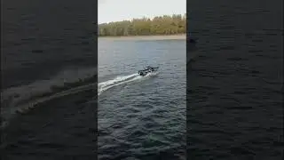 Волны и ветер на реке Волге. Тест моторной лодки 