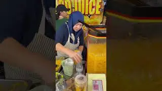 Street food Mango juice in bukit Bintang KL Malaysia 🇲🇾 