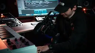 My Camera Man made a FIRE BEAT with the Mellotron and Rhodes!