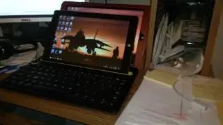 Why Get a Bluetooth Keyboard Instead of a Keyboard Dock For Your Tablet PC?
