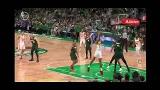 Robert Williams blocks Jalen Johnson!