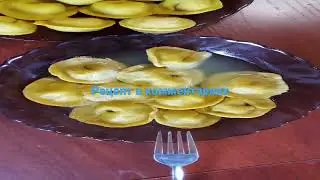 Пельмени из заварного теста с куркумой