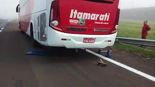 BUS FALLS ON MECHANIC ON MATÃO HIGHWAY, TWO MOTORCYCLES STOLEN OVER LONG WEEKEND