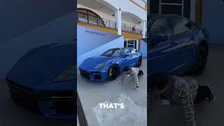 Let's some push-up with Car 😍