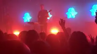 valentine - coin - live
