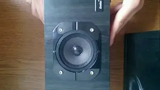 Analog Oscilloscope as Music Visualizer