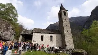 2023: i cresimandi di Losone alla processione di Gannariente