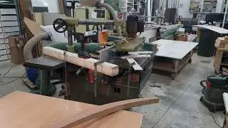 Spiral handrail shaping technique. (Timber)