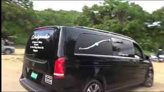Delapenha Funeral Home arriving at Hillview Memorial Gardens