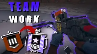 Team work...is key to win #rainbowsixsiege #r6s #fpsgames