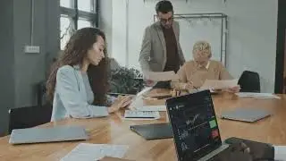 Top 10 Dividend Stocks Bought by Super Investors in Q1 2024