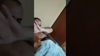 дурочка говорит 😂