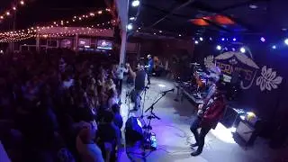 The Pop Disaster - Sugar We're Goin Down (Bernie's Beach Bar)
