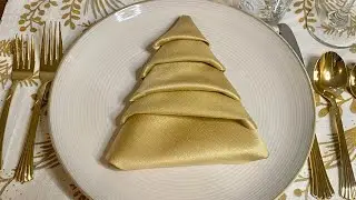 Napkin Fold - Christmas Tree