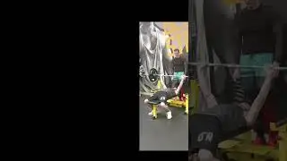 Выжал 70 кг. от груди🔥