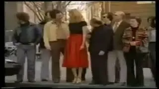 PUBLIC UPSKIRT