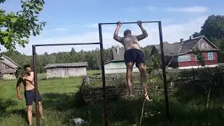 Новый рекорд по подтягиванию с рывками . Кто больше подтянется ?Соревнования на черничном хуторе