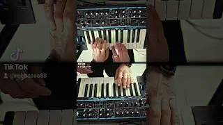 synthwave beat 📼 🎹 synth bass X Electric bass 🎸