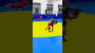 Девочка самбистка