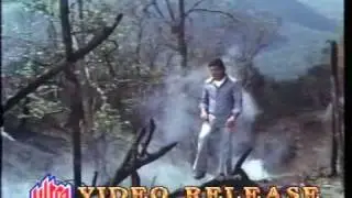 MAA TUJHE DOONDU KAHAN.MPG