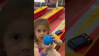 Chuck E. Cheese