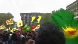 Kurdische Demonstration auf dem Roncalli Platz in Köln