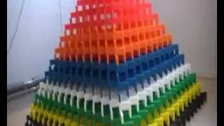 Old Personal Record - Biggest 3D Domino Pyramid (16X16)