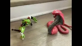 Green Lego robot vs the Titanoboa part 1
