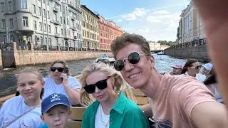 Александр Лихацкий в Санкт-Петербурге, прогулка на лодке по рекам и каналам!