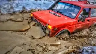 Закусились Нива 3d и Уаз Буханка! Беспощадный OFFROAD! Как не надо ломать лёд!