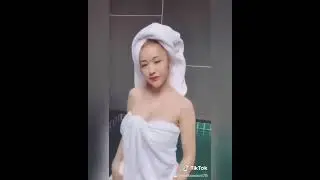 VIRAL !!! Asli kelihatan anunya nyesal kalau gak nonton 😍😘