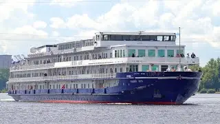 m/s Tikhiy Don in Action