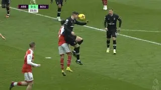 VAR Handball but NOT PENALTY • Arsenal vs Bournemouth EPL
