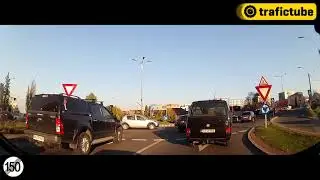 Sensul giratoriu: Marcajele circulare ne pot face viata mai usoara