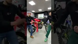По-настоящему трогательный момент в жизни каждого мотолюбителя 😂☝🏼