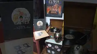 Queen - A Day At The Races - 1976 LP (Reissue 2023) #queen #adayattheraces #shorts