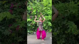 Jind kadh ke ✨🫰🫰❤️❤️#trending #dance #punjabi #dancecover #punjabisong #explore #bollywood #music