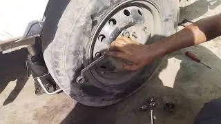 jac x200 front wheel bearing checking