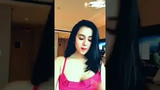 tante jomblo///cantik hot