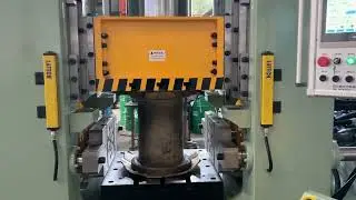 Hydraulic press machine