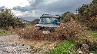 Land Rovers Caught In Endless Mud!