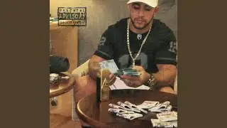 Olha Como O Pai Tá Monstrão