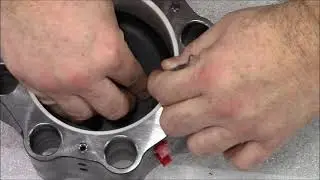 Pride Engineering - 200/300 Series Hybrid Bottom Former (Domer) Replacing Push Rods and Seals
